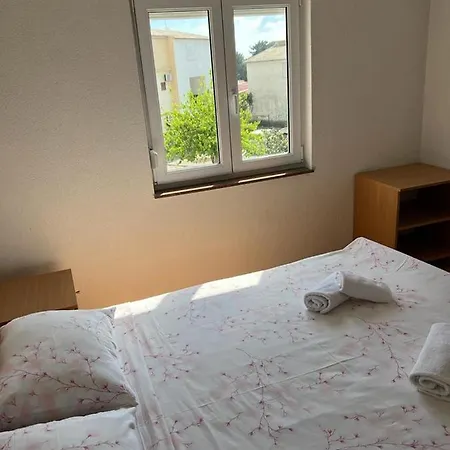 With Free Private Parking Διαμέρισμα Baška Voda